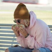 Justin Bieber Did Not Eat a Burrito Sideways After All