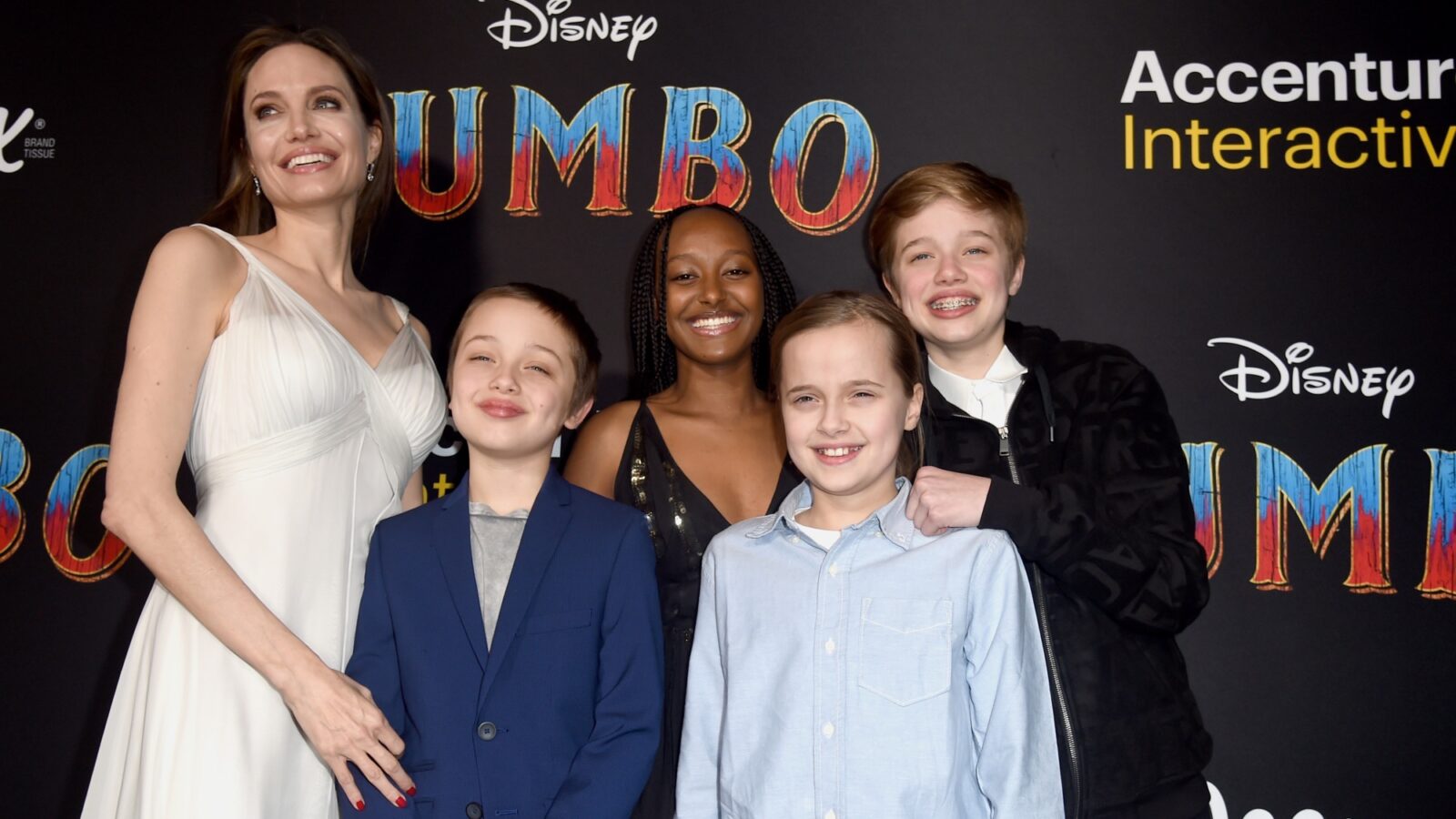 Angelina Jolie and Her Youngest Kids Hit Up the Dumbo Red Carpet 6 Angelina Jolie US-ENTERTAINMENT-DISNEY-FILM-DUMBO