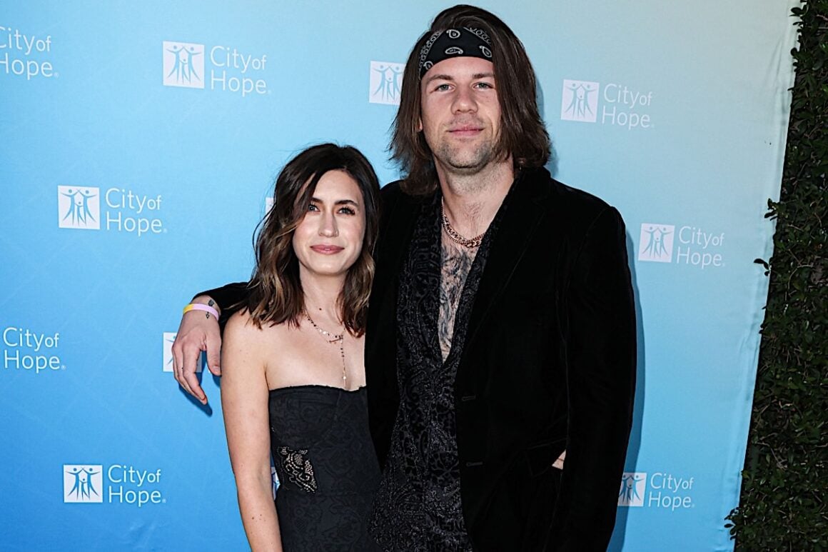 Fleur Shomo and husband/American singer Caleb Shomo