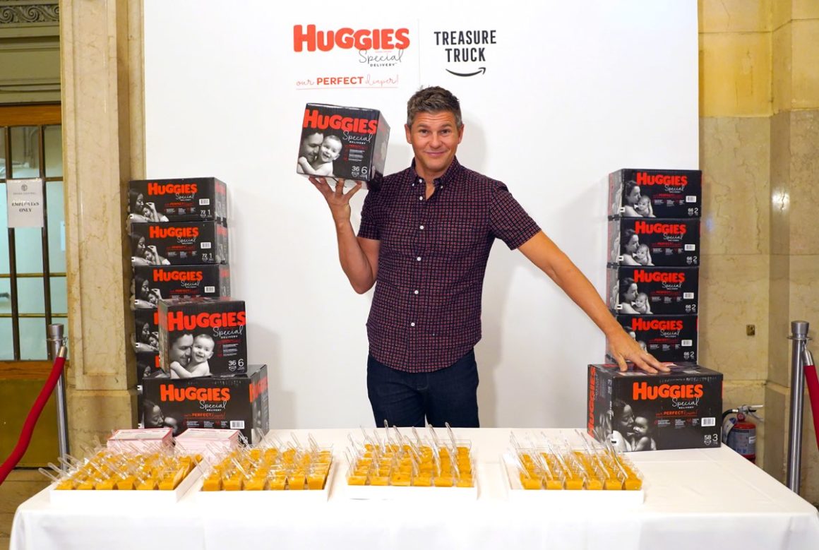 Amazon's Treasure Truck And Huggies Special Delivery With Special Celebrity Guest Chef, David Burtka