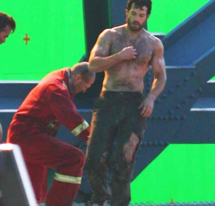 A Shirtless Henry Cavill On The Set Of 'Man Of Steel'
