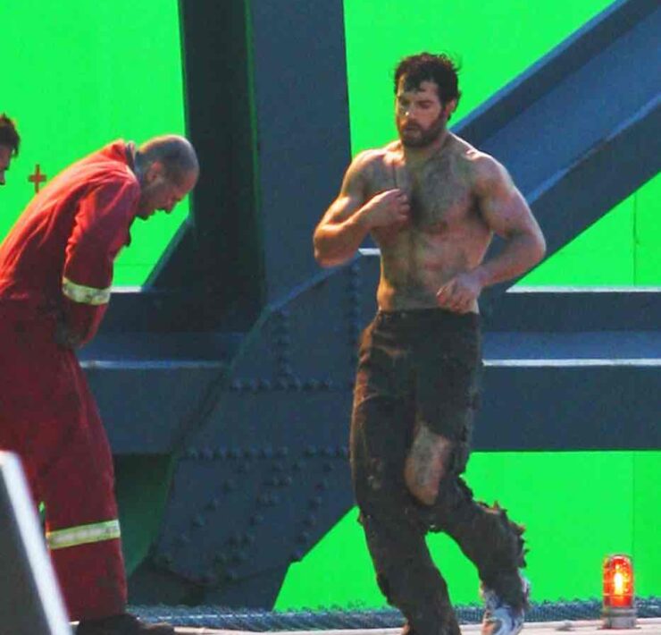 A Shirtless Henry Cavill On The Set Of 'Man Of Steel'