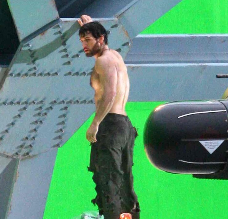 A Shirtless Henry Cavill On The Set Of 'Man Of Steel'