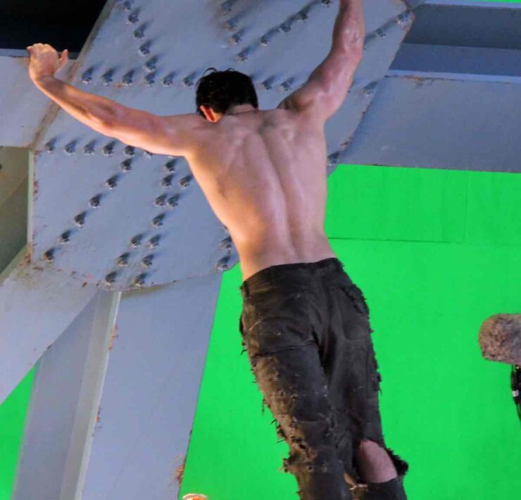 Henry Cavill On The Set Of 'Man Of Steel'