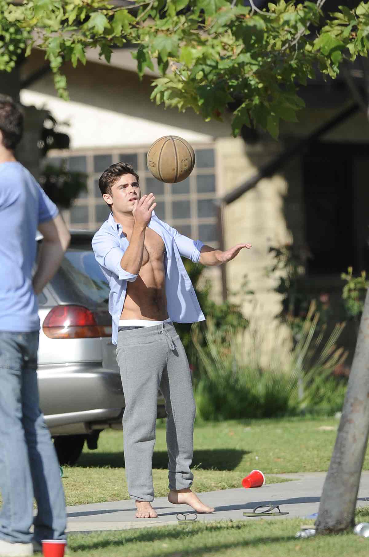 Zac Efron on Neighbors Set