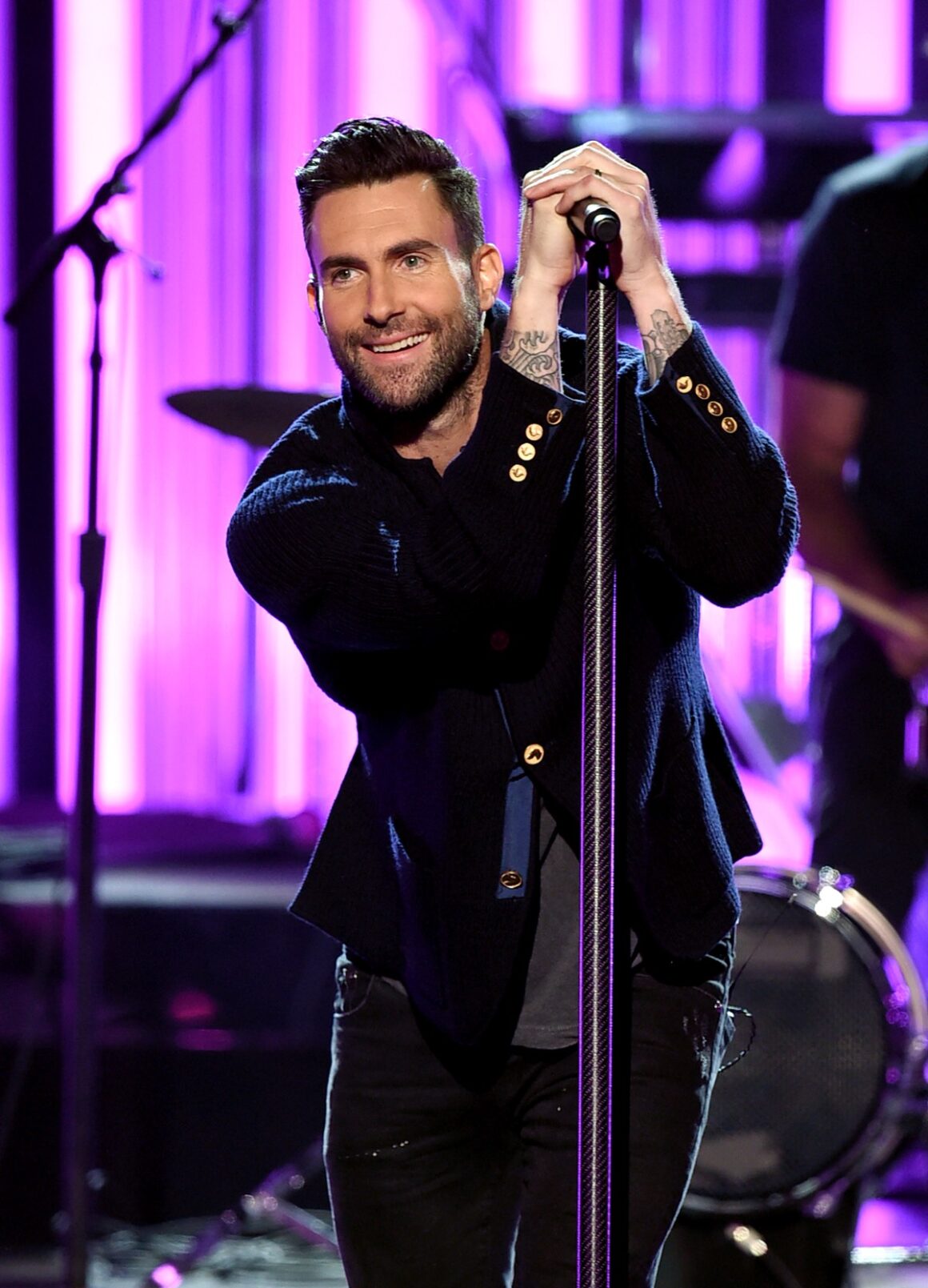 Adam Levine 2016 American Music Awards - Show