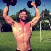 Chris Hemsworth to Seriously Bulk It Up for Hulk Hogan Movie