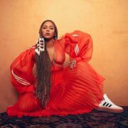 #SLQuickies: Beyoncé and the twins go yachting, Golden Girls, naughty cats, Jaden Smith and Sofia Richie PDA