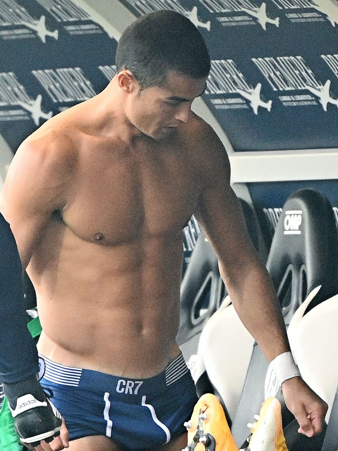 Cristiano Ronaldo Launches CR7 Underwear Line, Goes Shirtless for Ad!:  Photo 2983456, Cristiano Ronaldo, Shirtless Photos