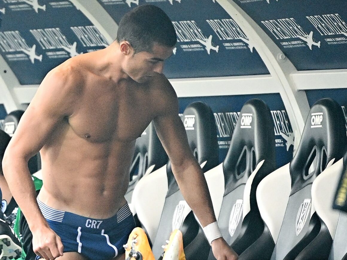 Cristiano Ronaldo Strips Down to His Underwear for Shirtless CR7 Campaign!:  Photo 4145253, Cristiano Ronaldo, Shirtless Photos