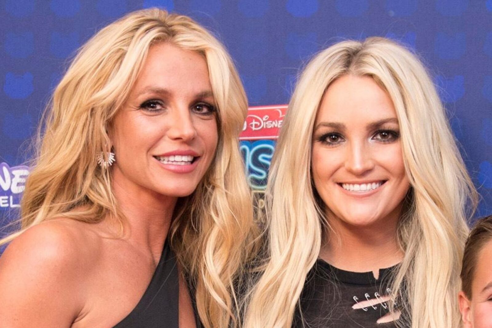 Jamie Lynn Spears breaks silence after Framing Britney Spears documentary 6 Jamie Lynn Spears and Britney Spears