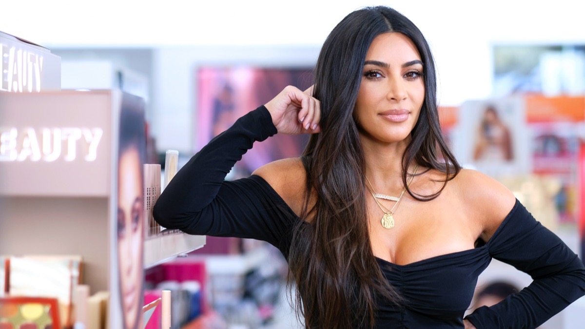 Kim Kardashian to shut down KKW Beauty and launc ...