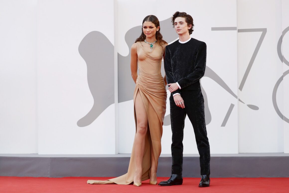 Zendaya and Timothée Chalamet Make Red Carpet Fashion Magic at the Venice  Premiere of Dune