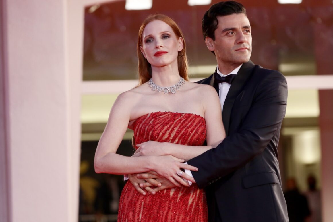 Oscar Isaac and Jessica Chastain "Competencia Oficial" Red Carpet - The 78th Venice International Film Festival