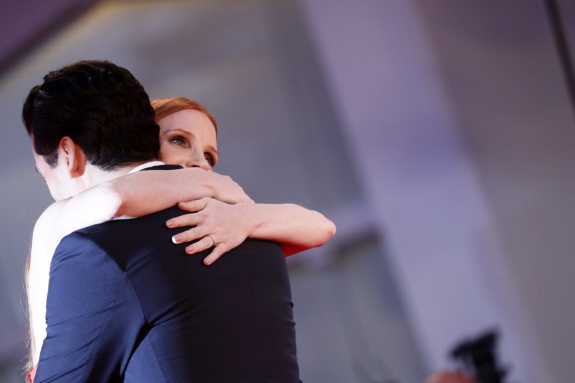 Oscar Isaac and Jessica Chastain "Competencia Oficial" Red Carpet - The 78th Venice International Film Festival