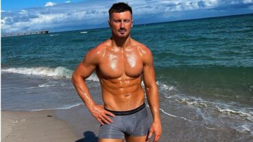 Meet Instagram hottie and actor Peter Finn – Socialite Life