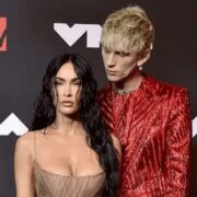Megan Fox hints at Machine Gun Kelly breakup with cryptic 'dishonesty' quote, deletes Instagram photos