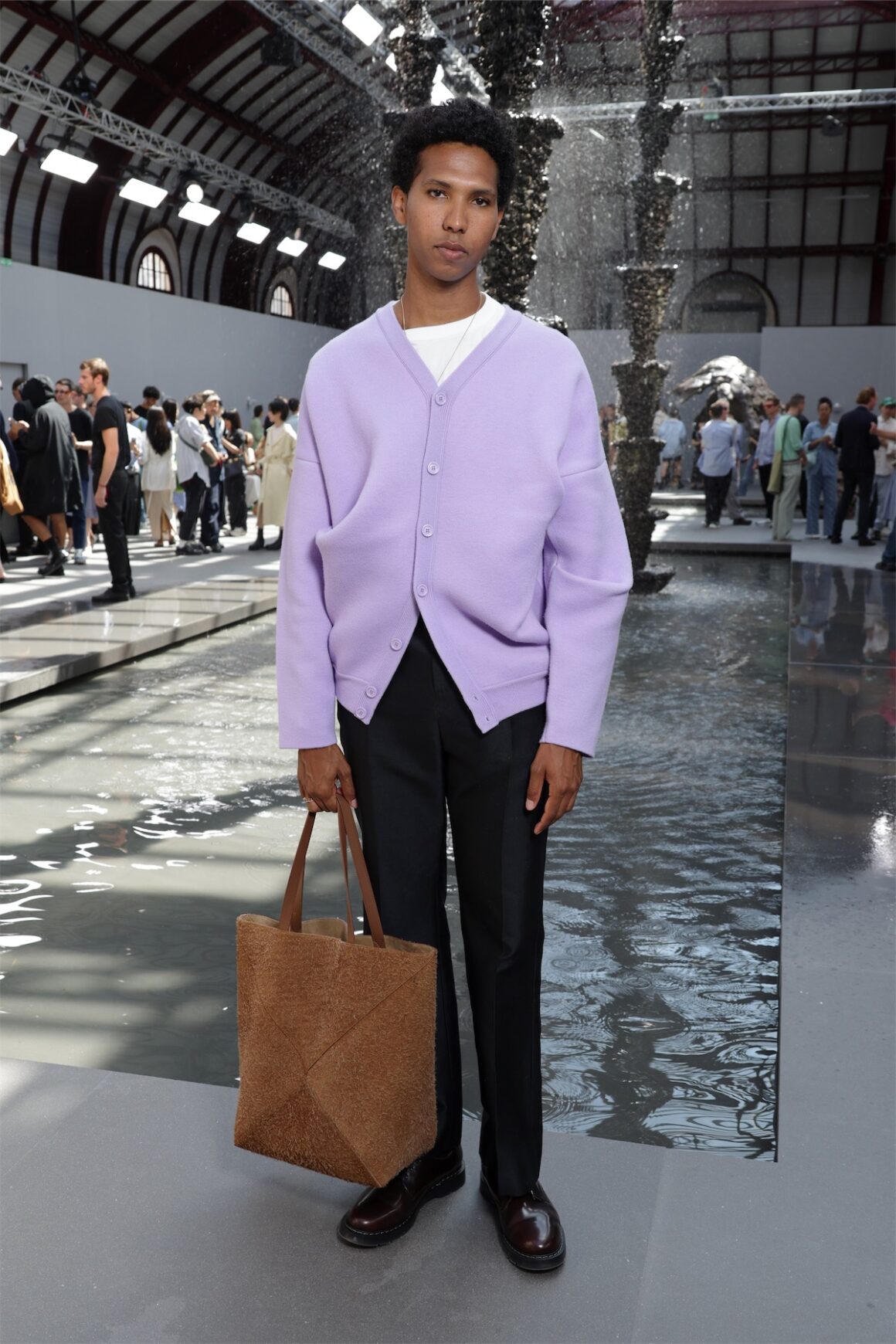 When nature and technology converge: Loewe's spring/summer 2023 menswe –  staiy.