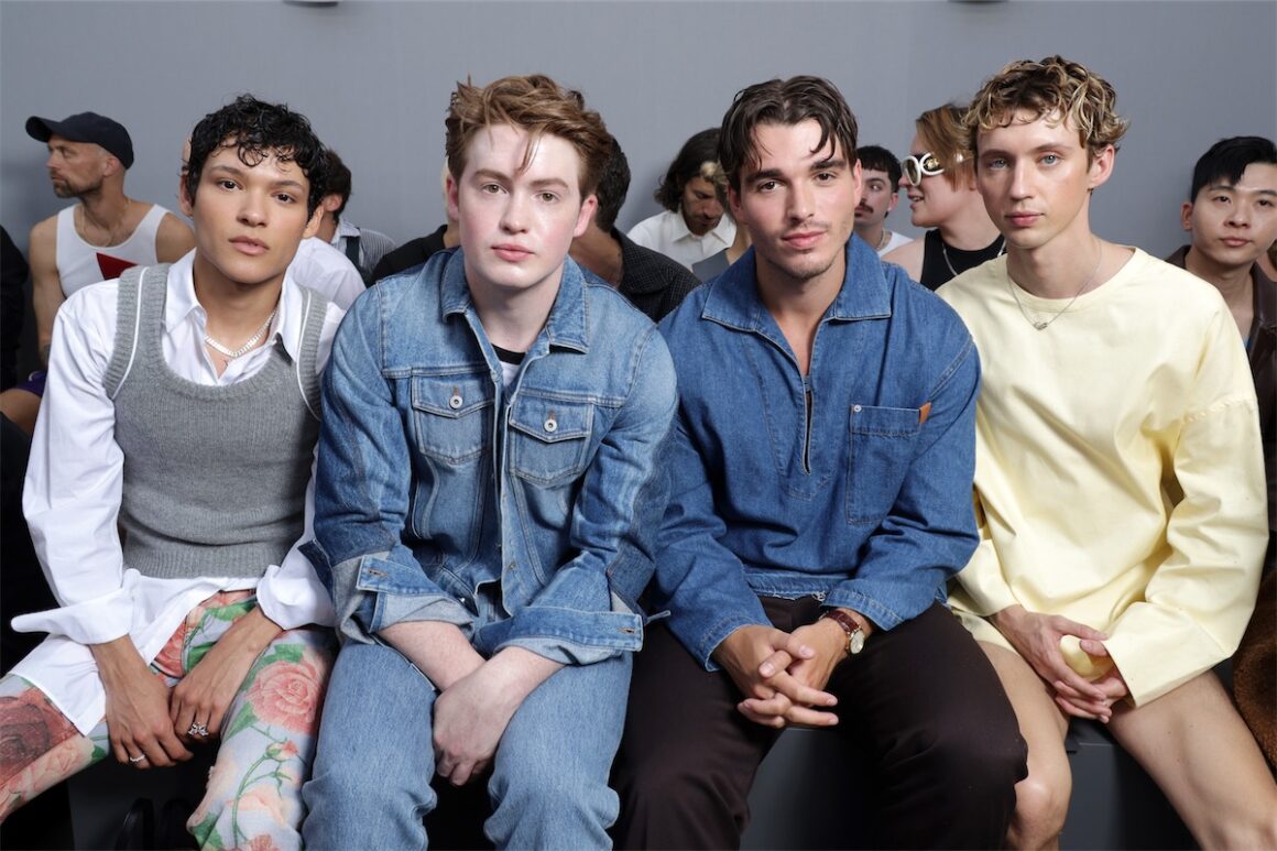 When nature and technology converge: Loewe's spring/summer 2023 menswe –  staiy.