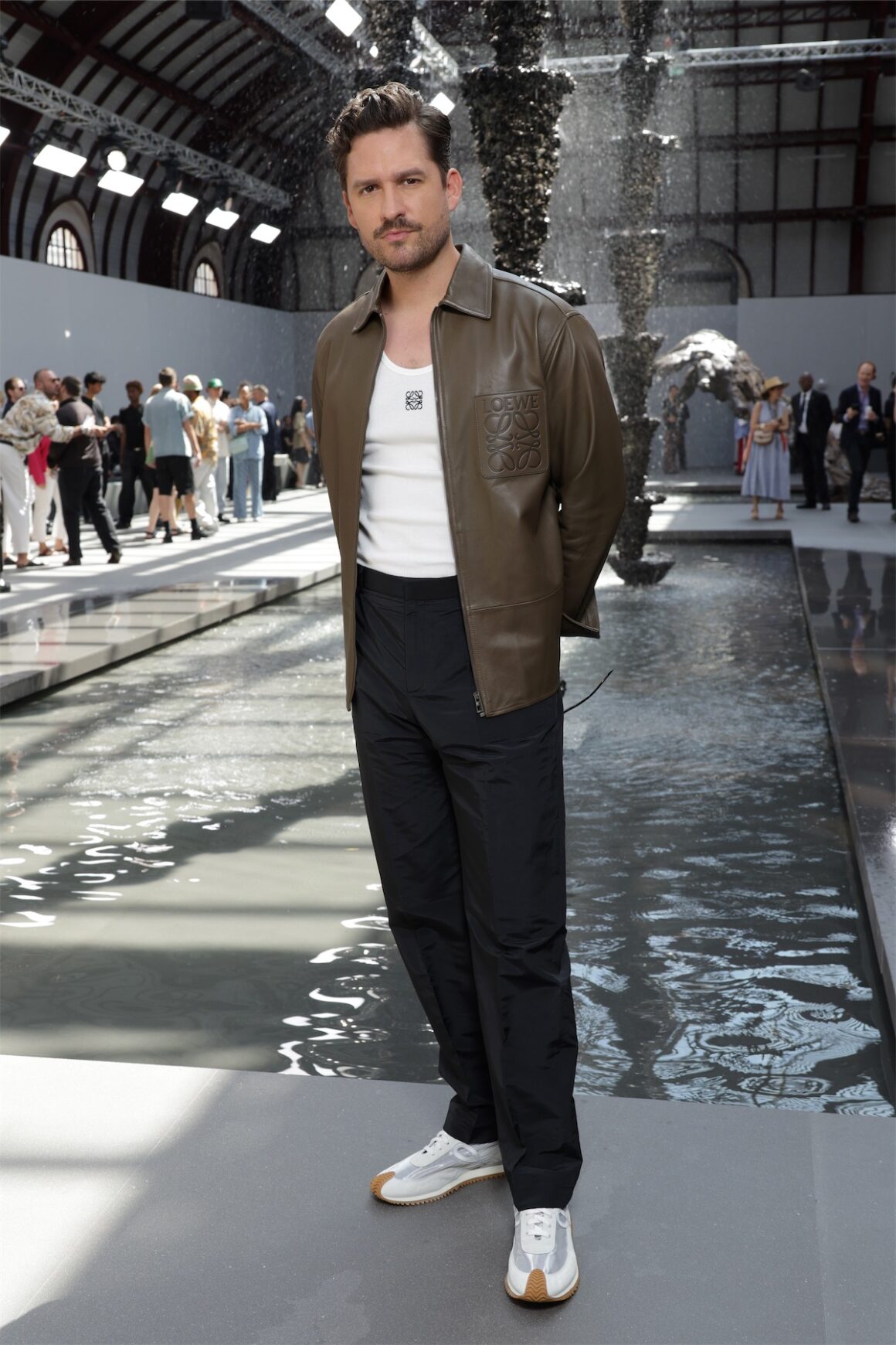 Loewe : Front Row - Paris Fashion Week - Menswear Spring/Summer 2024