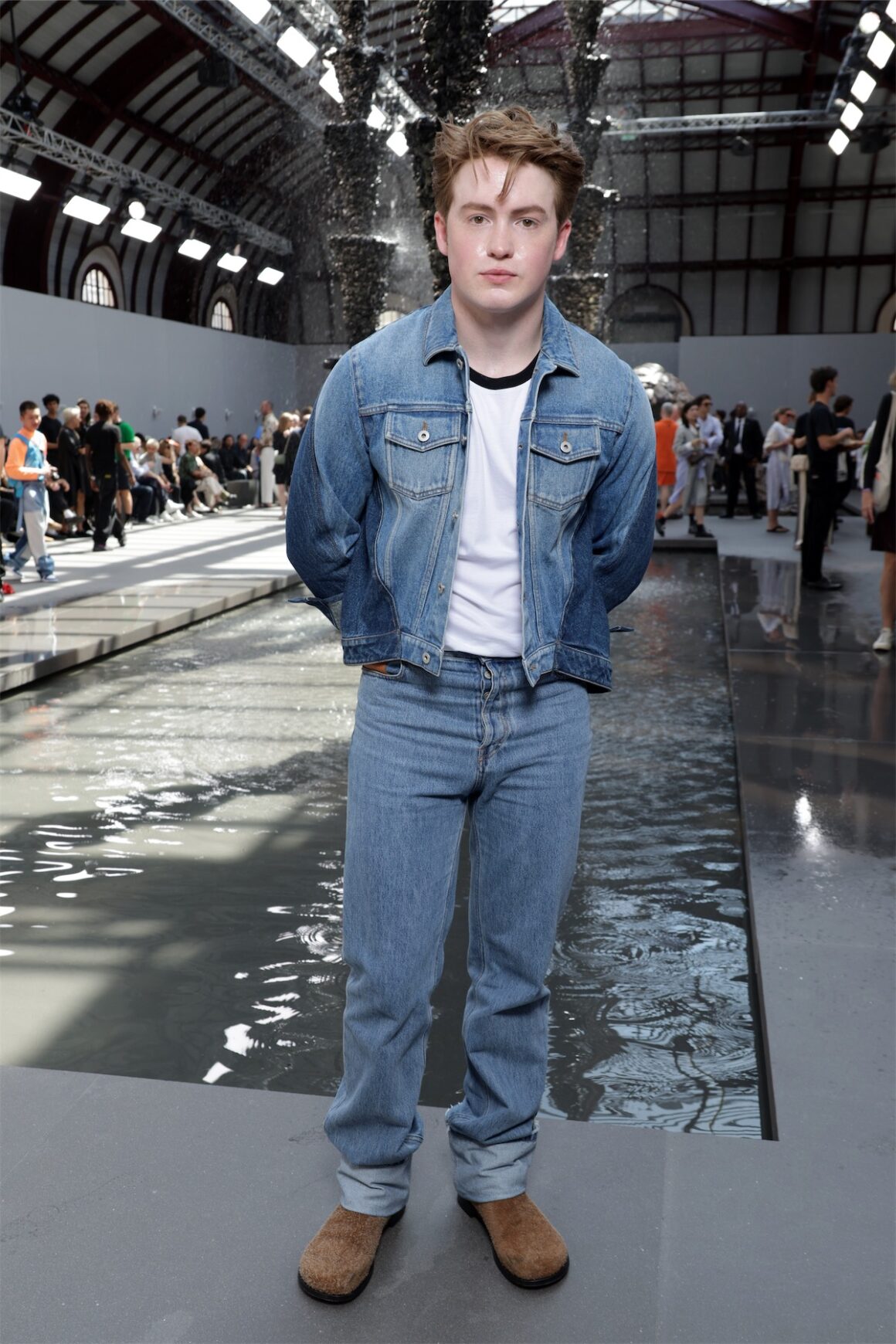 Rosalía at the Louis Vuitton Menswear Fall 2023 Show, Heartstopper's Kit  Connor Cements his Fashion Status at the Loewe Show in Leather Joggers