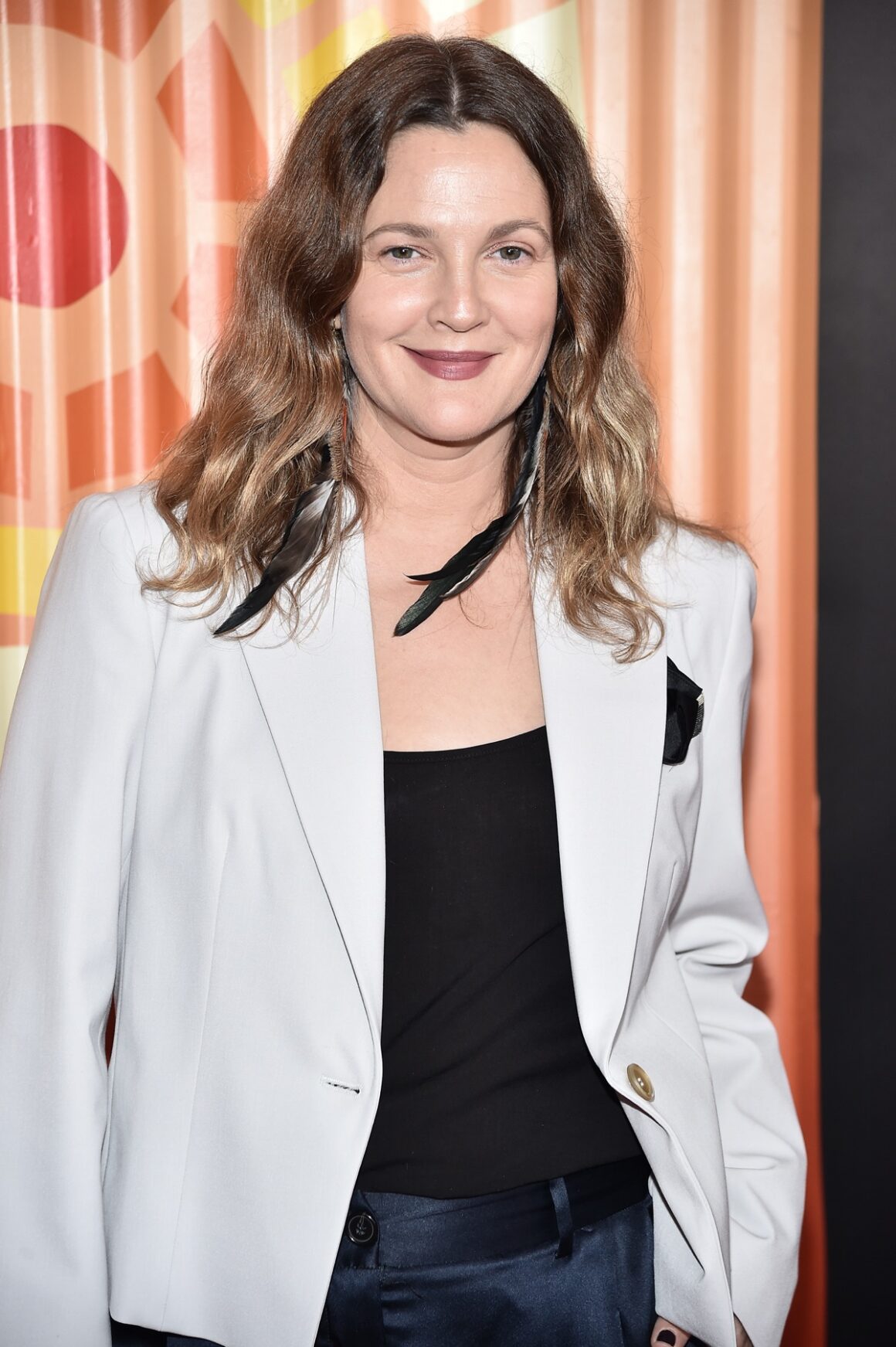 Drew Barrymore Charlize Theron Hosts Africa Outreach Project Fundraiser