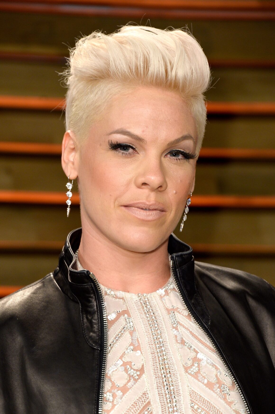 Pink 2014 Vanity Fair Oscar Party Hosted By Graydon Carter - Arrivals