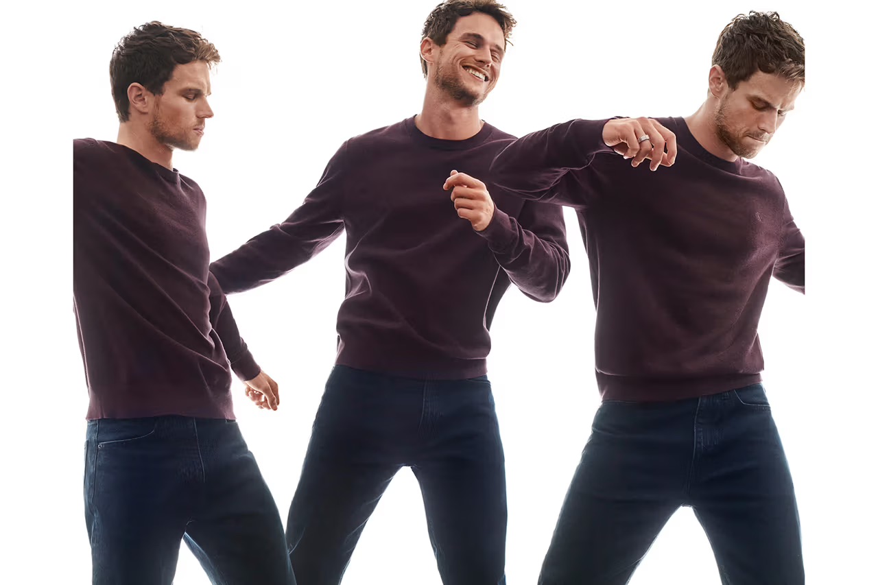 Brandon Flynn para la campaña navideña de Calvin Klein 2023