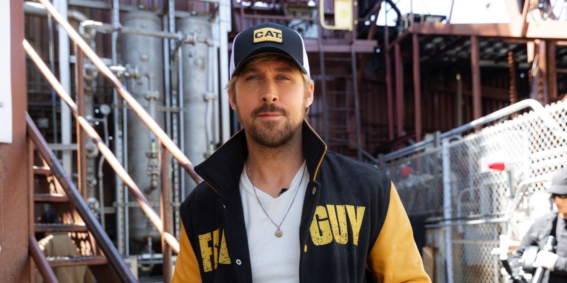 Celeb Snaps: Ryan Gosling, Anne Hathaway, Jude Law and More – Socialite Life