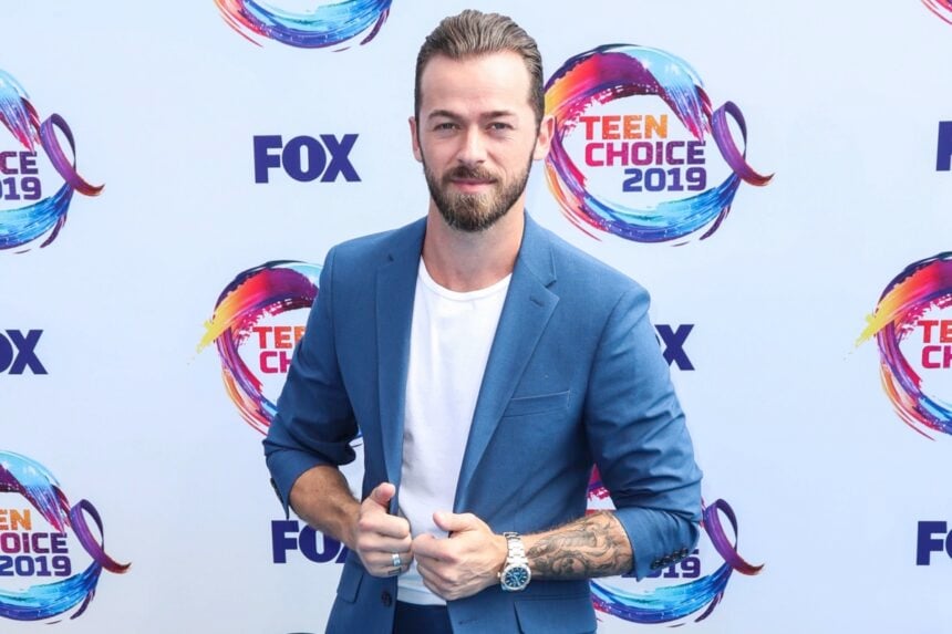 Artem Chigvintsev FOX's Teen Choice Awards 2019