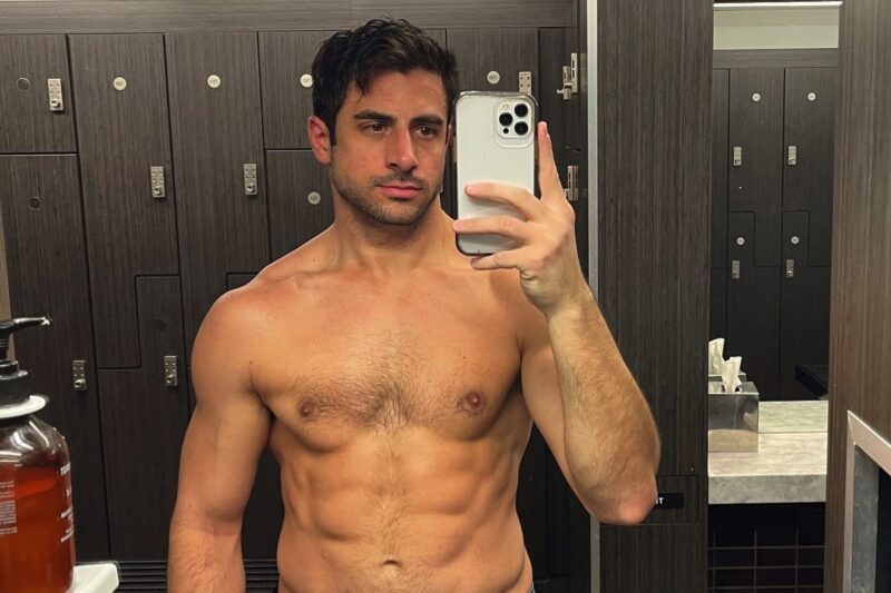 Chris Meyer: Instagram Hottie Update