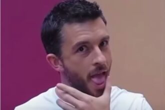 Jonathan Bailey still wants you to drink your milk