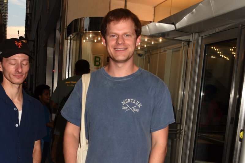 Celeb Snaps: Lucas Hedges, Phoebe Dynevor, Anna Wintour, and more