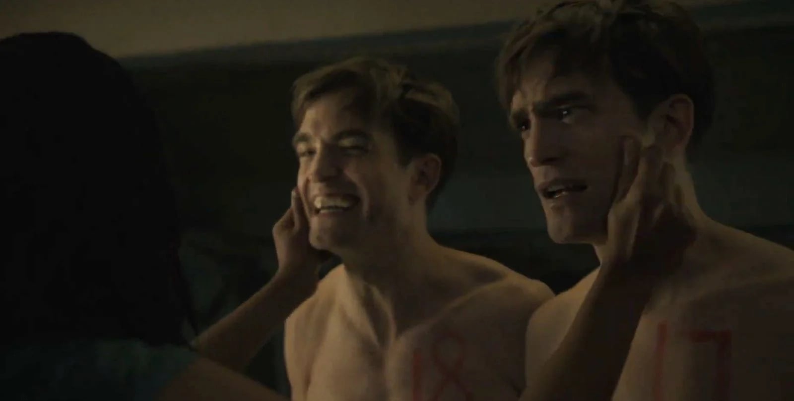 Robert Pattinson over and over in the Mickey 17 trailer — WATCH ...