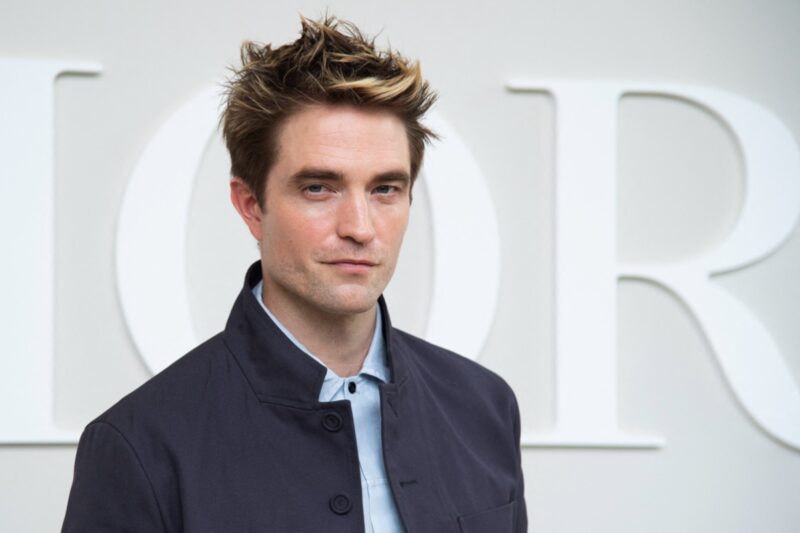 Robert Pattinson admits to lying in interview about witnessing clown dying in explosion, and more news