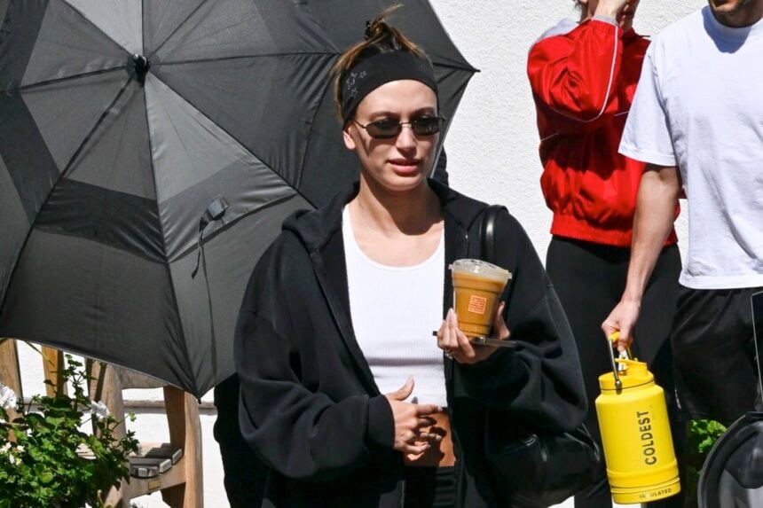 Hailey Bieber Out In Los Angeles