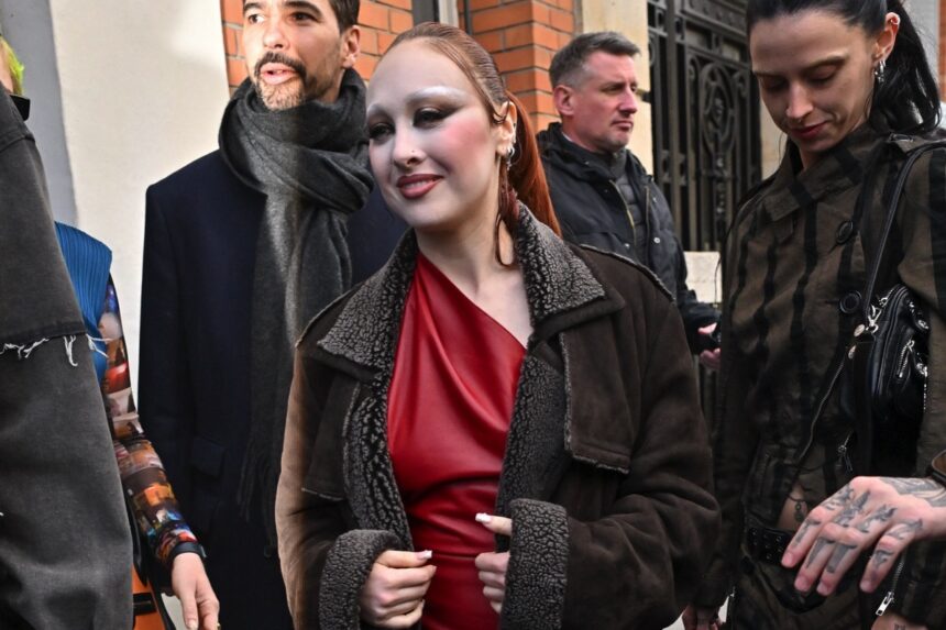 Paris Fashion Week Fall/Winter 2025-2026 - Ludovic de Saint Sernin - Outside Arrivals
