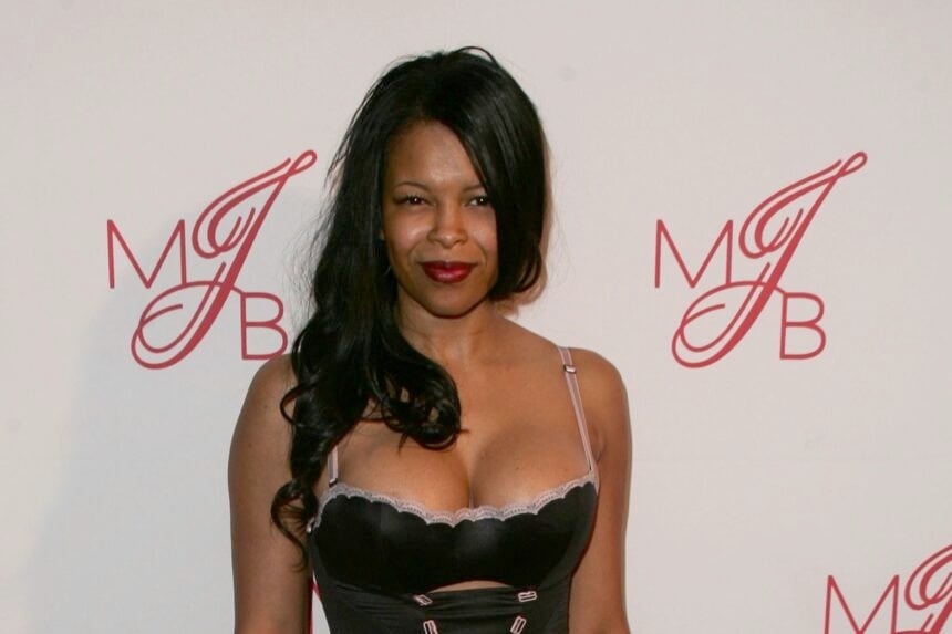 Dawn Robinson Celebrate Mary Arrivals