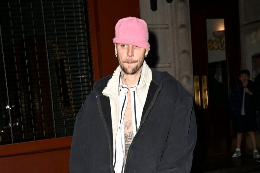 Justin Bieber Departs A Music Studio In New York City