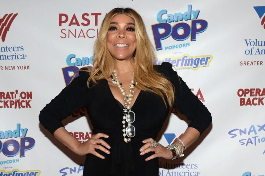 Wendy Williams hosts Snaxsationalbrands #GivingTuesday event to benefit Operation Backpack