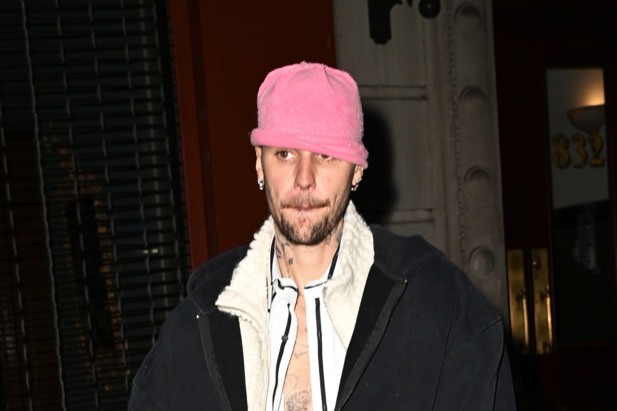 Justin Bieber thinks his critics are jealous of him