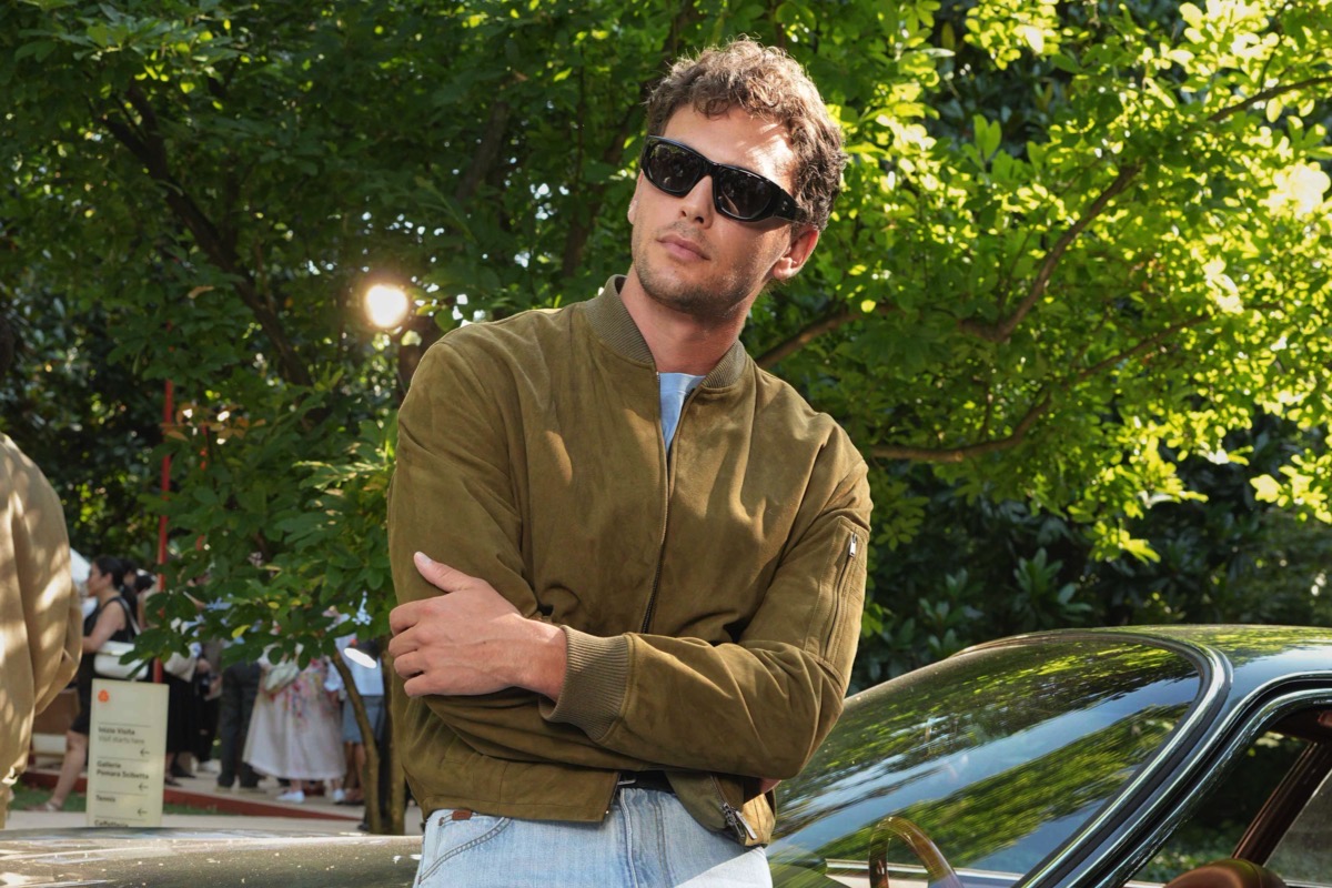 Celeb Snaps: Cooper Koch, Joe Alwyn, Andrew Scott, Tom Cruise, Brad Pitt and more