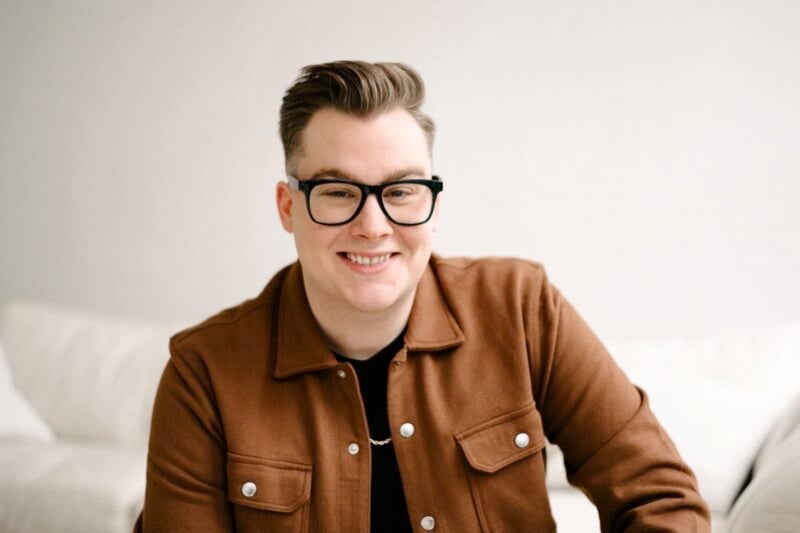 Tom Hearn Answers the Socialite Seven