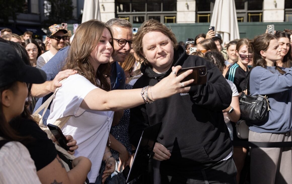 Lewis Capaldi Unveils TikTok's 'Room To Reflect'