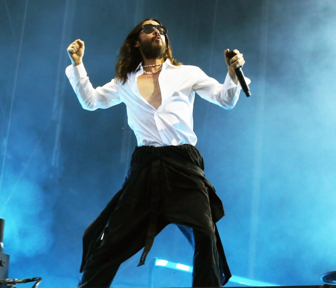 Thirty Seconds To Mars Perform Live In Milan