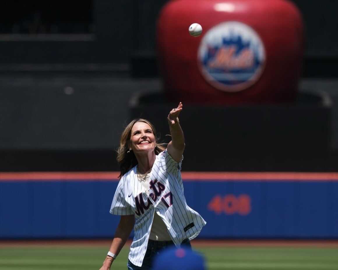 Savannah Guthrie
