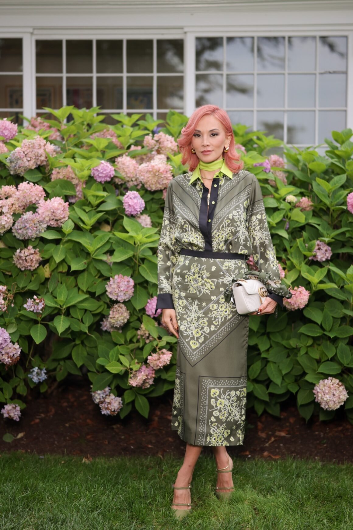 GUCCI AND EMILY RATAJKOWSKI CELEBRATE THE NEW GG MONOGRAM CAMPAIGN WITH AN INTIMATE DINNER IN THE HAMPTONS