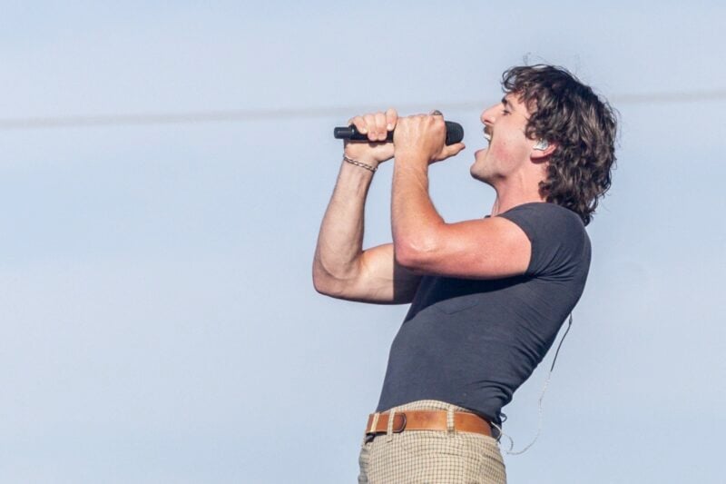 Benson Boone wows with cover of Adele’s ‘When We Were Young’