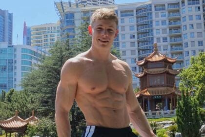 Instahottie 10022025