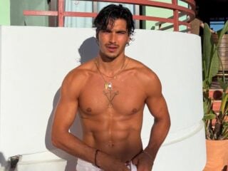 Male Model Monday 09152025